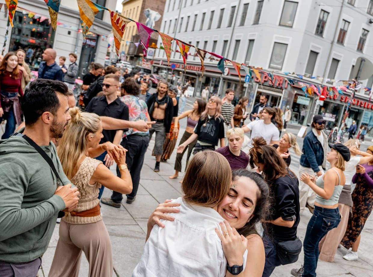 Dancers on the cobbles